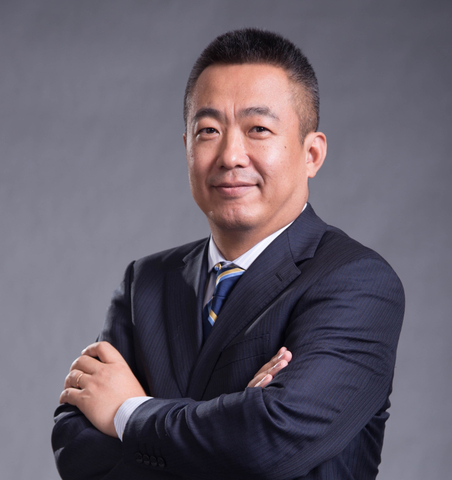 Allen li headshot